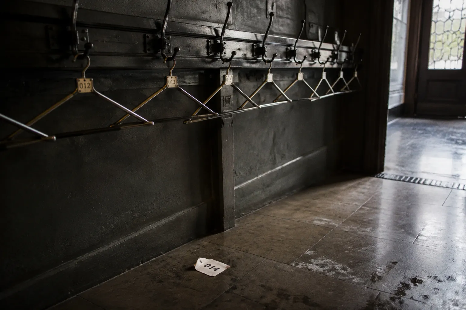 Garderobenpflicht in Starnbergs Locations: Was gilt am Einlass?